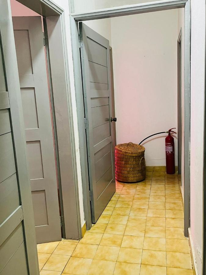 J Nova Lda Apartment Сао Томе Екстериор снимка