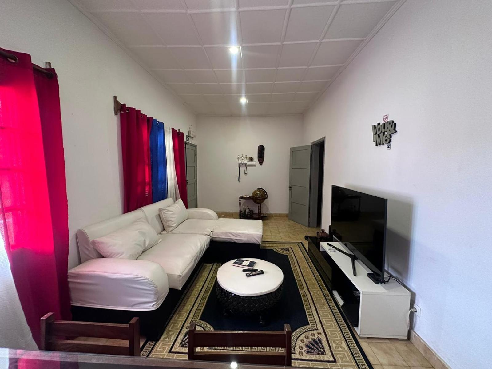 J Nova Lda Apartment Сао Томе Екстериор снимка